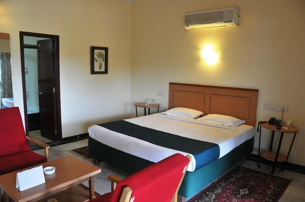 Cama Rajputana Club Resort Mount Abu Dış mekan fotoğraf